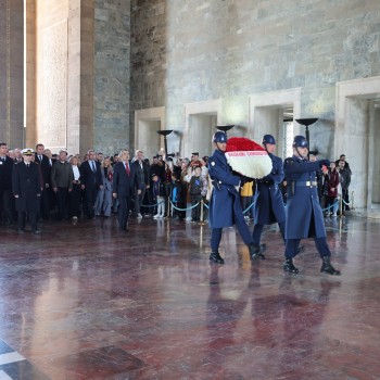 Konfederasyonumuzun 17.Kuruluş Yıldönümü Etkinlikleri Kapsamında Anıtkabir Ziyareti
