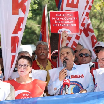 18.08.2025 tarihli Anıtpark'tan Çalışma Bakanlığına Yürüyüş ve Basın Açıklamaları