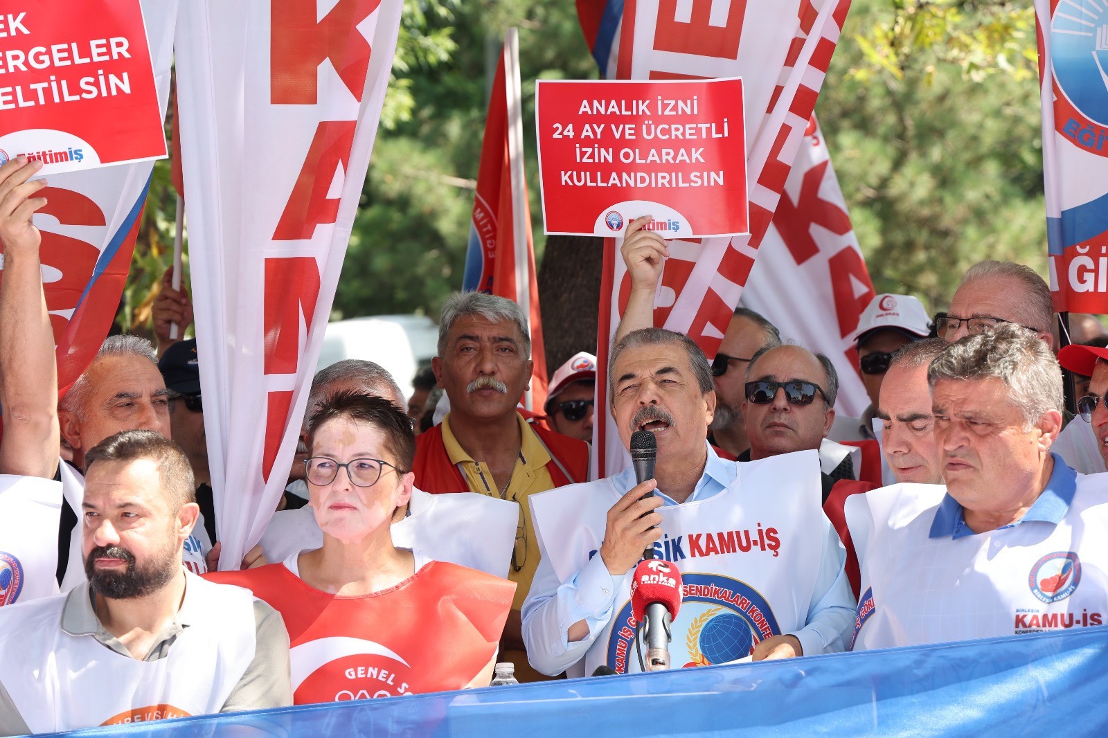  18.08.2025 tarihli Anıtpark'tan Çalışma Bakanlığına Yürüyüş ve Basın Açıklamaları 